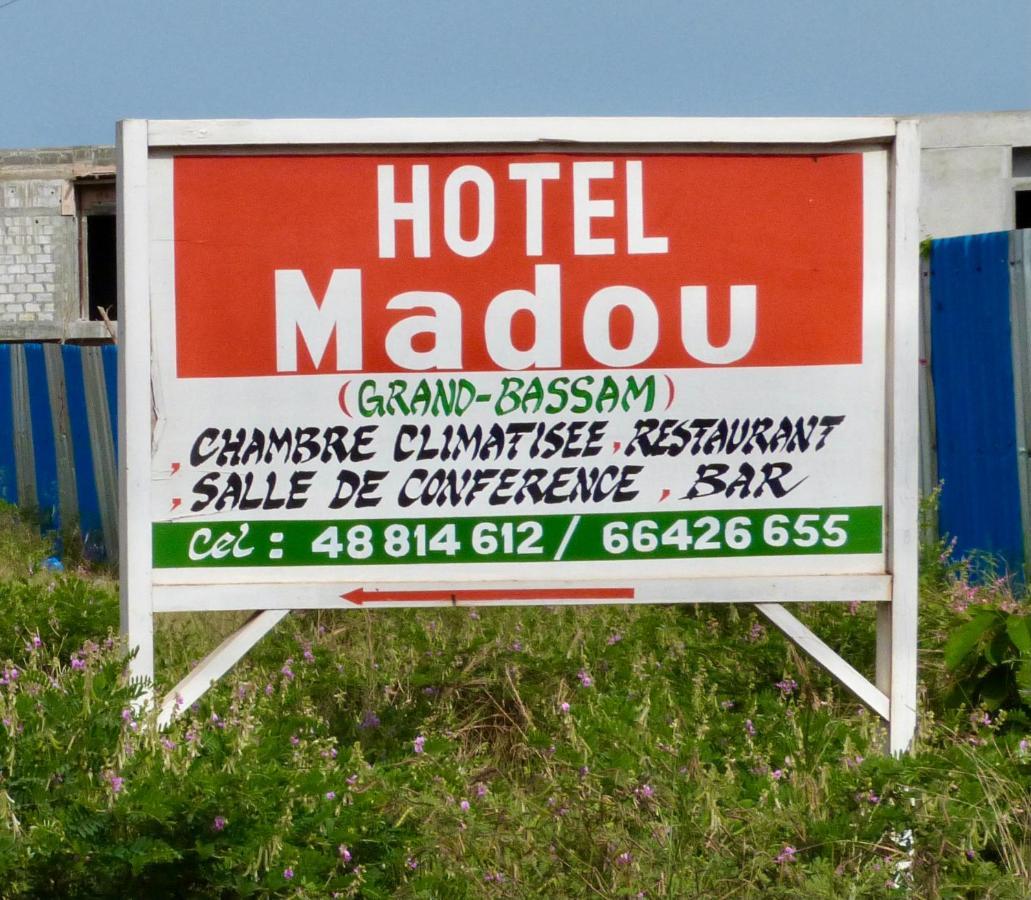 Hotel Madou Grand Bassam Екстериор снимка