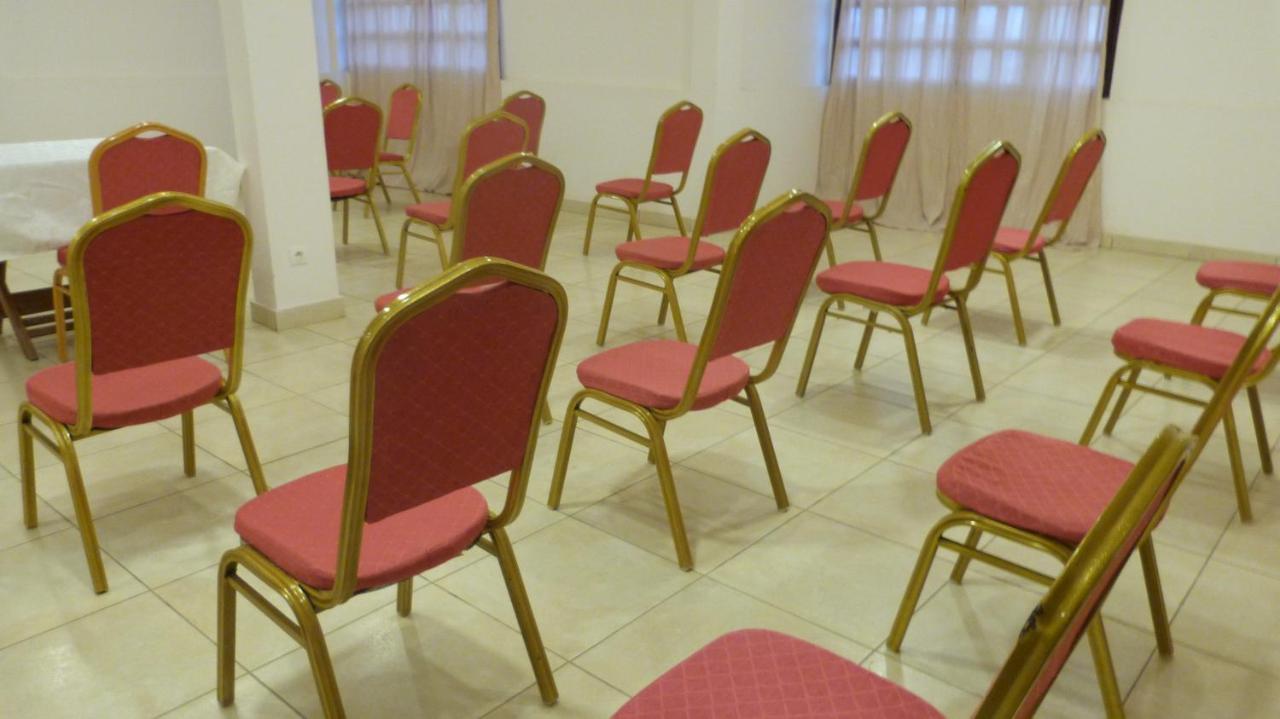 Hotel Madou Grand Bassam Екстериор снимка
